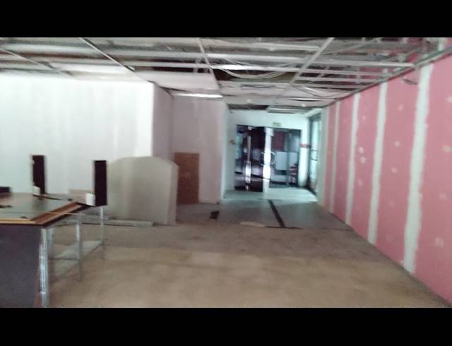 120M² OFFICE TO LET IN RIVERHORSE VALLEY